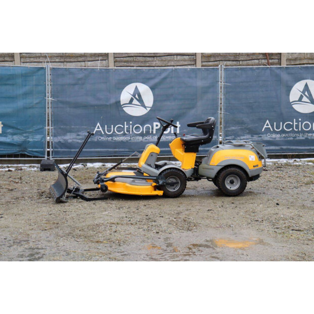 2017 Stiga PARK PRO 21 4WD-45015959