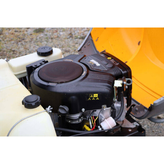 2017 Stiga PARK PRO 21 4WD-45016006