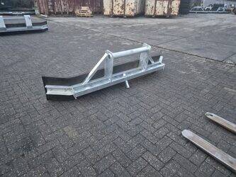 other-1406928-45020637