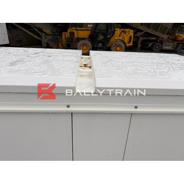 Volvo Eicher 30KvA-45023381