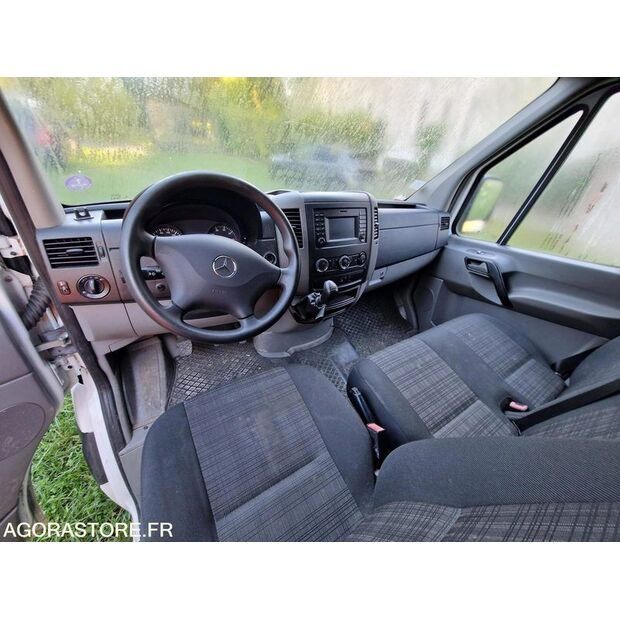 2017 Mercedes-Benz SPRINTER-45030842