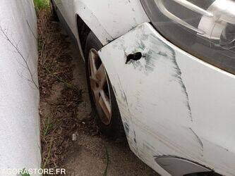 2012-renault-megane-1407049-45030851