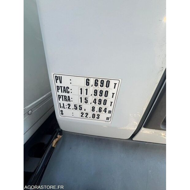 2015 Renault D-45030869