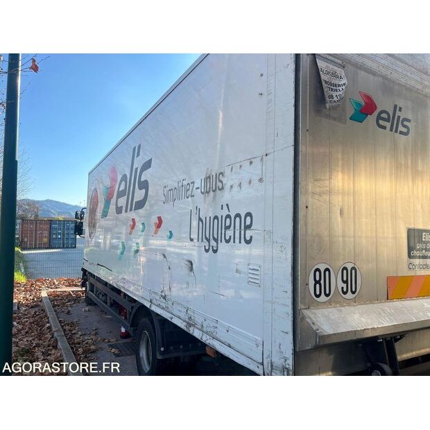 2015 Renault D-45030871