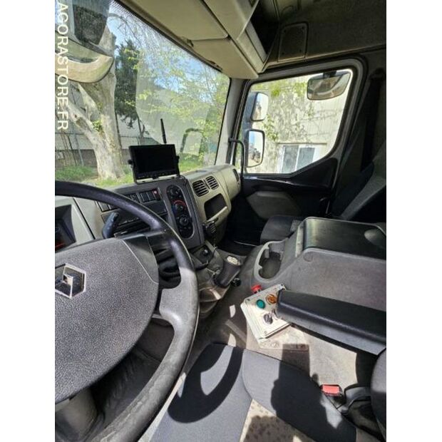 2013 رينو Midlum-45030882