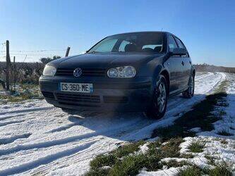 Image for CARS 2003 Volkswagen Golf for Sale in United Arab Emirates