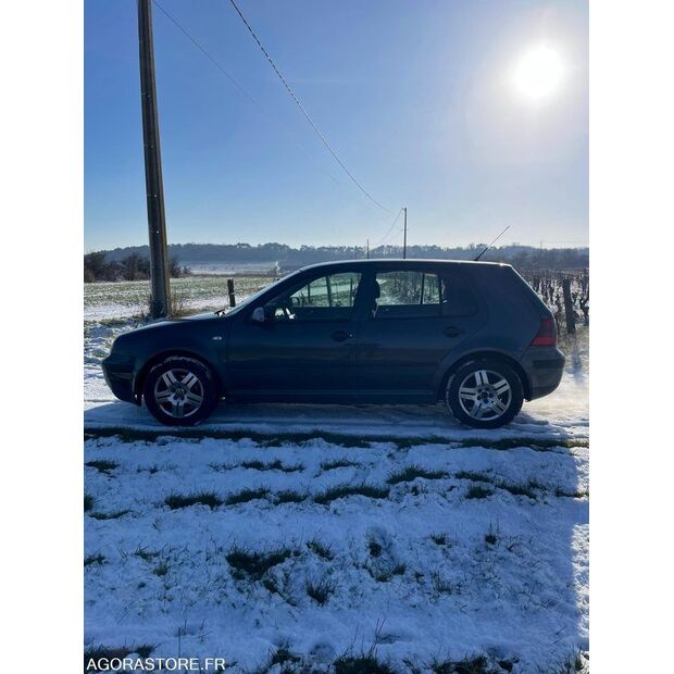 2003 Volkswagen Golf-45030899