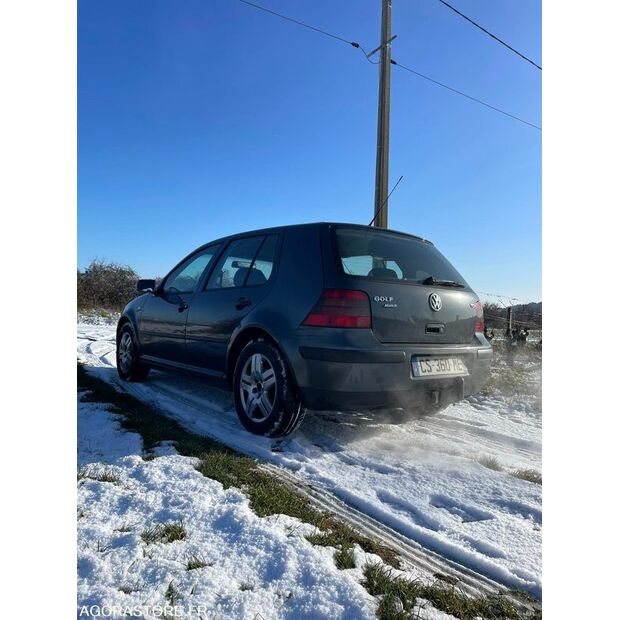 2003 Volkswagen Golf-45030900