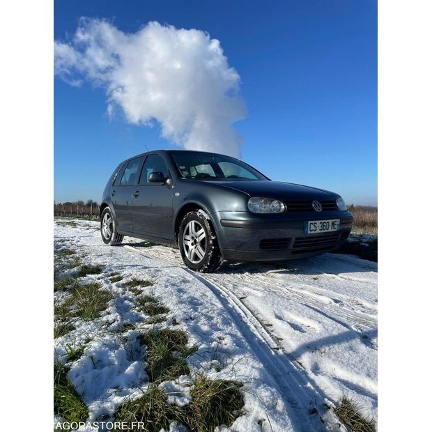2003 Volkswagen Golf-45030904