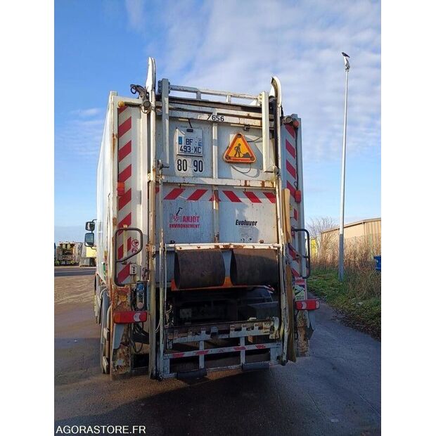 2014 رينو PREMIUM-45031039