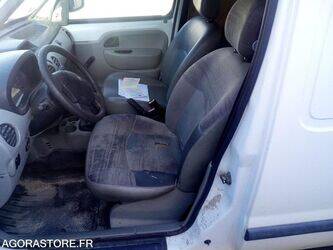 2004-renault-kangoo-1407077-45031046