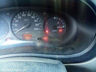 2004-renault-kangoo-1407077-45031047