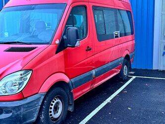 2012-mercedes-benz-sprinter-1407084-45031080