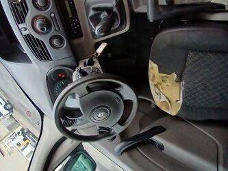 2009-renault-kangoo-1407099-45031278