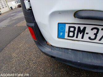 2009-renault-kangoo-1407099-45031279