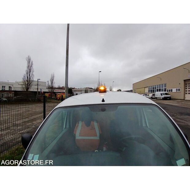 2009 رينو Kangoo-45031282