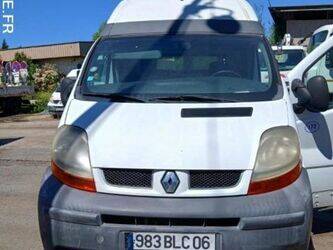 2005-renault-trafic-1407106-45031338