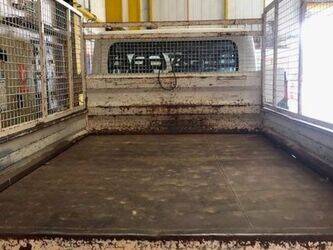 2006-peugeot-boxer-1407108-45031349