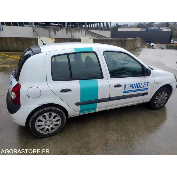 2003 Renault Clio-45031462