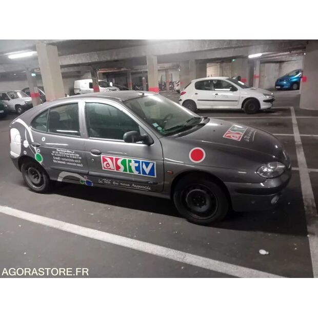 2002 Renault Megane-45031466