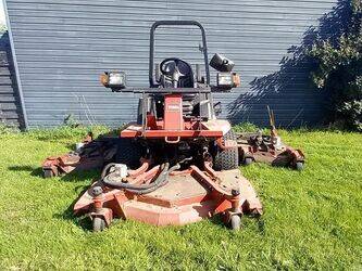 Image for TRACTORS Toro Groundsmaster 4000-D