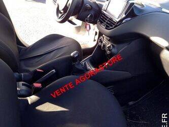 2018-peugeot-208-1407119-45031491