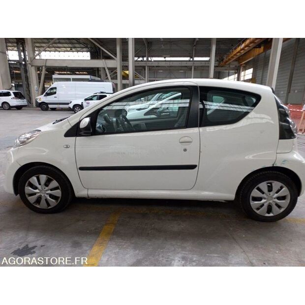 2011 سيتروين C1-45031521