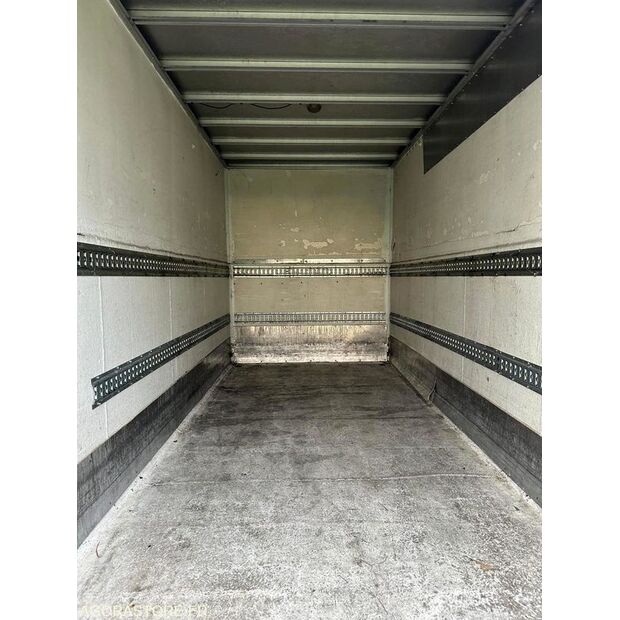 2001 NISSAN Cabstar-45031592