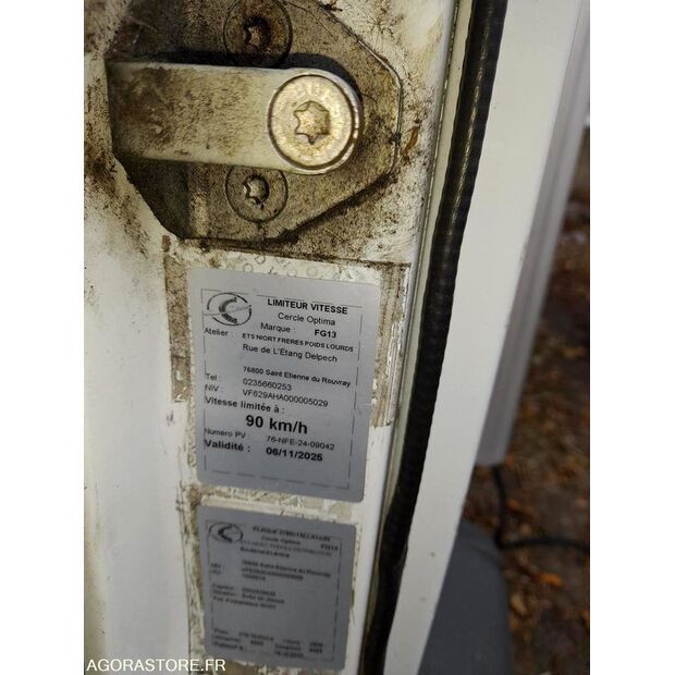 2009 Renault PREMIUM-45031607