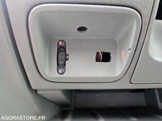 2006-renault-trafic-1407134-45031624