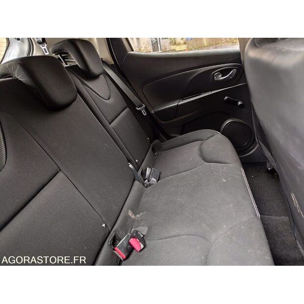 2013 Renault Clio-45031661