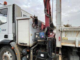 2009-iveco-120e22-45031674