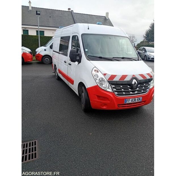 2019 رينو Master-45031699