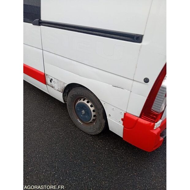 2019 رينو Master-45031702