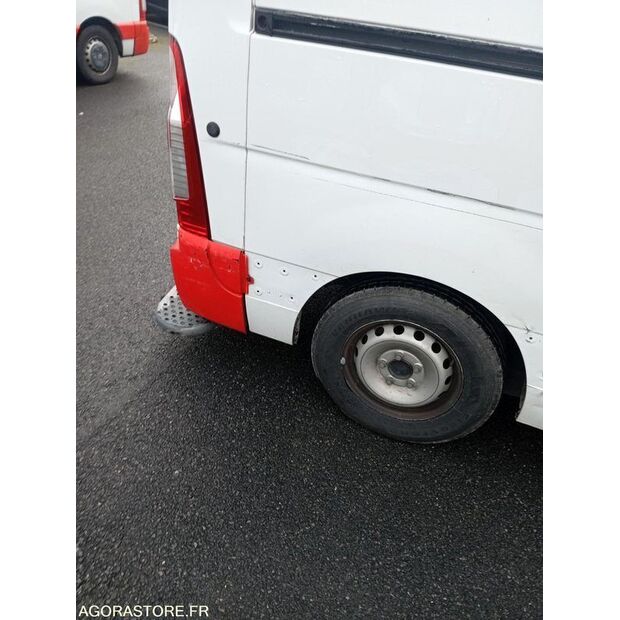 2019 رينو Master-45031705