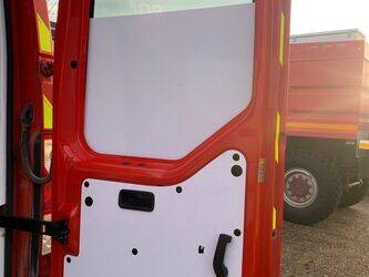 2016-renault-master-1407149-45031769