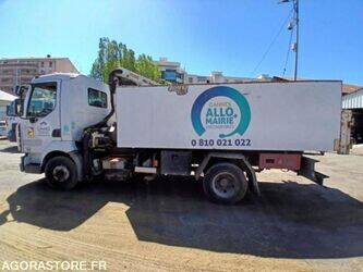 صورة ل شاحنات قلابة 2008 رينو Midlum