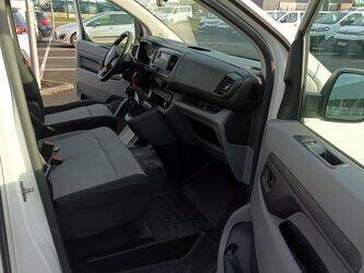 2019-citroen-jumpy-1407159-45031837