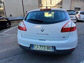 2012-renault-megane-1407163-45031889