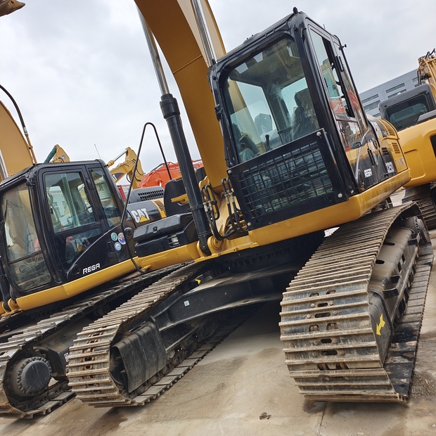 2024 كاتربيلر 325D2L-45032141