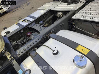 2015-mercedes-benz-actros-1842-1406845-45032452