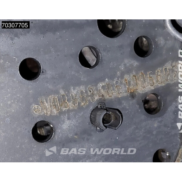 2015 Mercedes-Benz Actros 1842-45032471