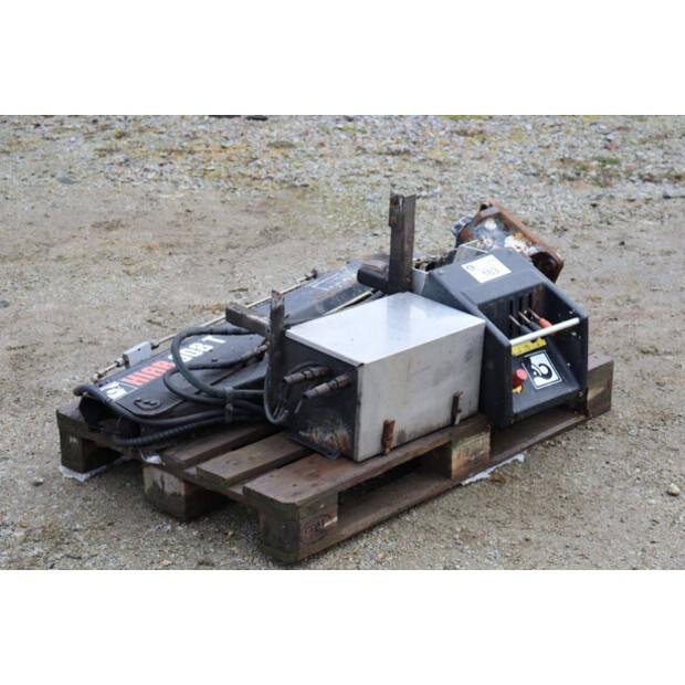 2001 HIAB 008T-45033111