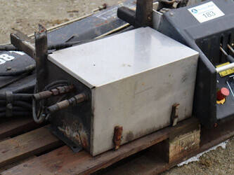 2001-hiab-008t-45033112