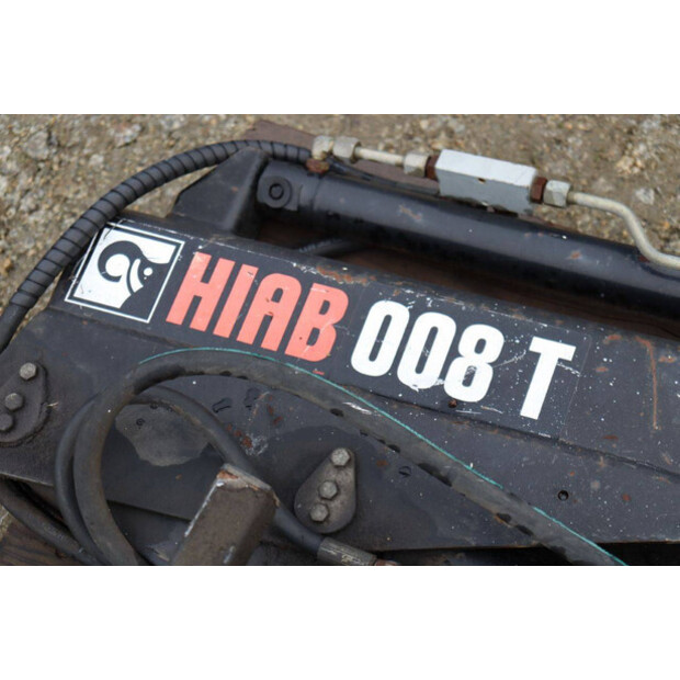 2001 HIAB 008T-45033117