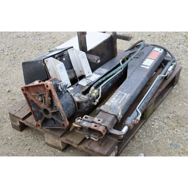 2001 HIAB 008T-45033119