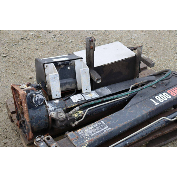 2001 HIAB 008T-45033121