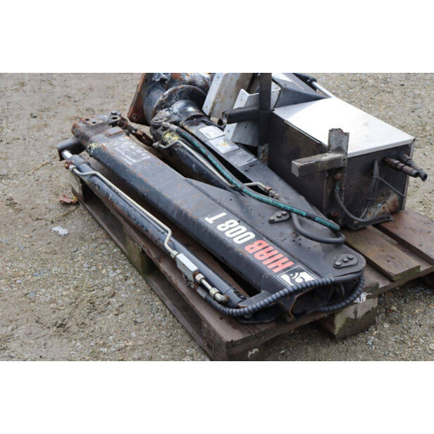 2001 HIAB 008T-45033122