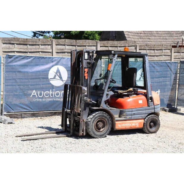 1997 تويوتا 62-6FDF25-45033196