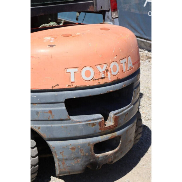 1997 تويوتا 62-6FDF25-45033204